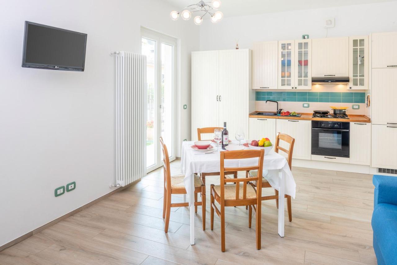 Villa Rosetta & Romeo Family Apartment Costermano sul Garda Exterior foto